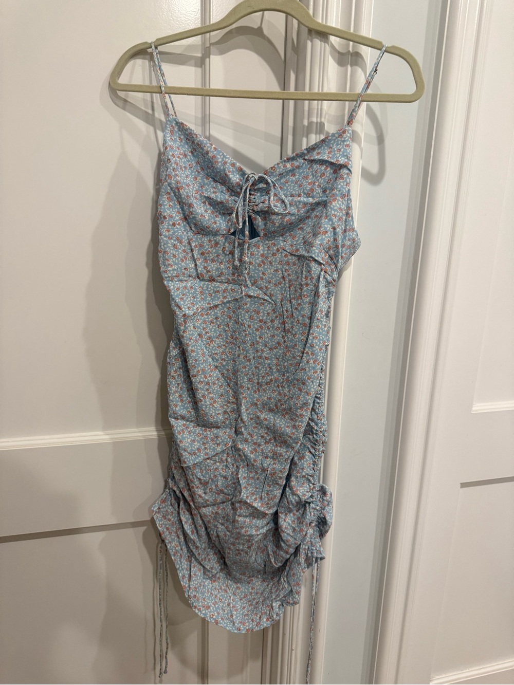 Cotton Candy Light Blue Floral Spaghetti-Strap Dress